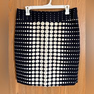 The LIMITED skirt, size 8